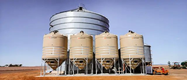 Industrial processing storage tanks